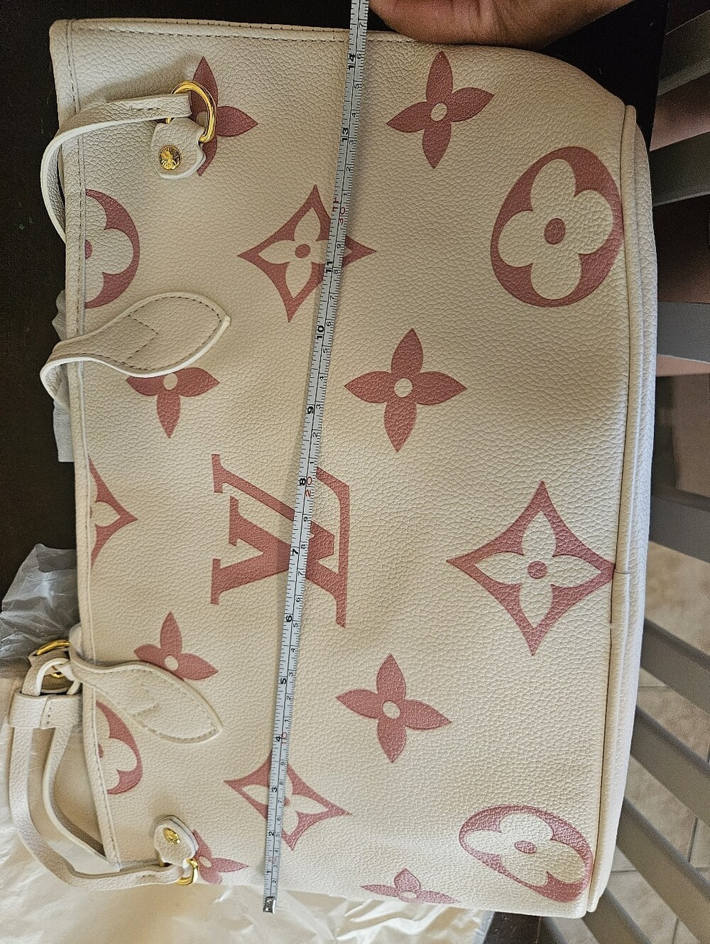 💗 White & Pink Monogram Shoulder Bag - Picture 10 of 10